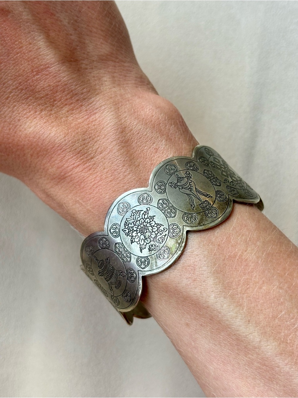 Silver tone engraved bracelet